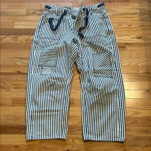 Free People NWOT Moxie Railroad low-slung striped jeans pants. Size 28. Blue